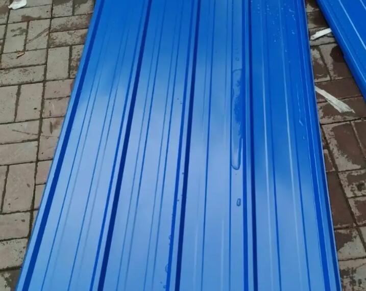 房頂想上隔熱瓦，是襄陽(yáng)彩鋼瓦更好還是樹(shù)脂瓦更好？