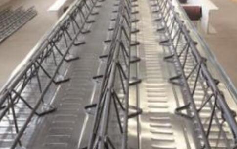 桁架樓承板中的鋼筋如何布置呢？